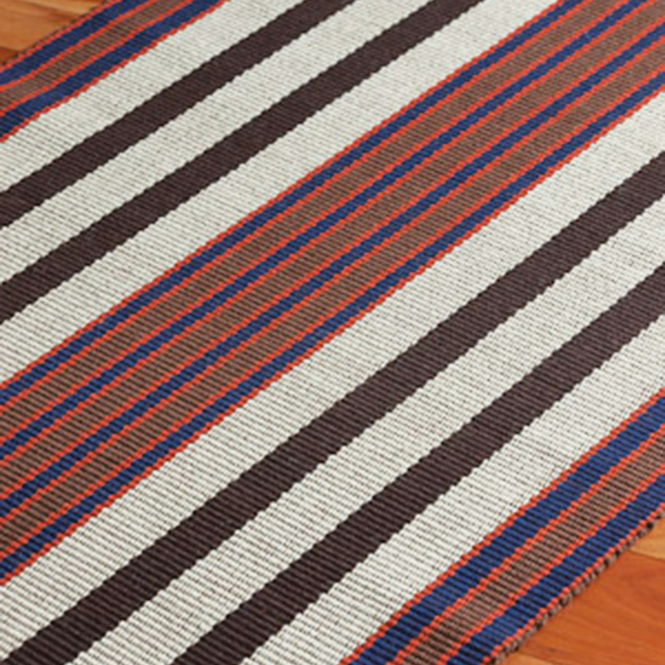 Weaving a Good Rug with Tom Knisely | Handwoven