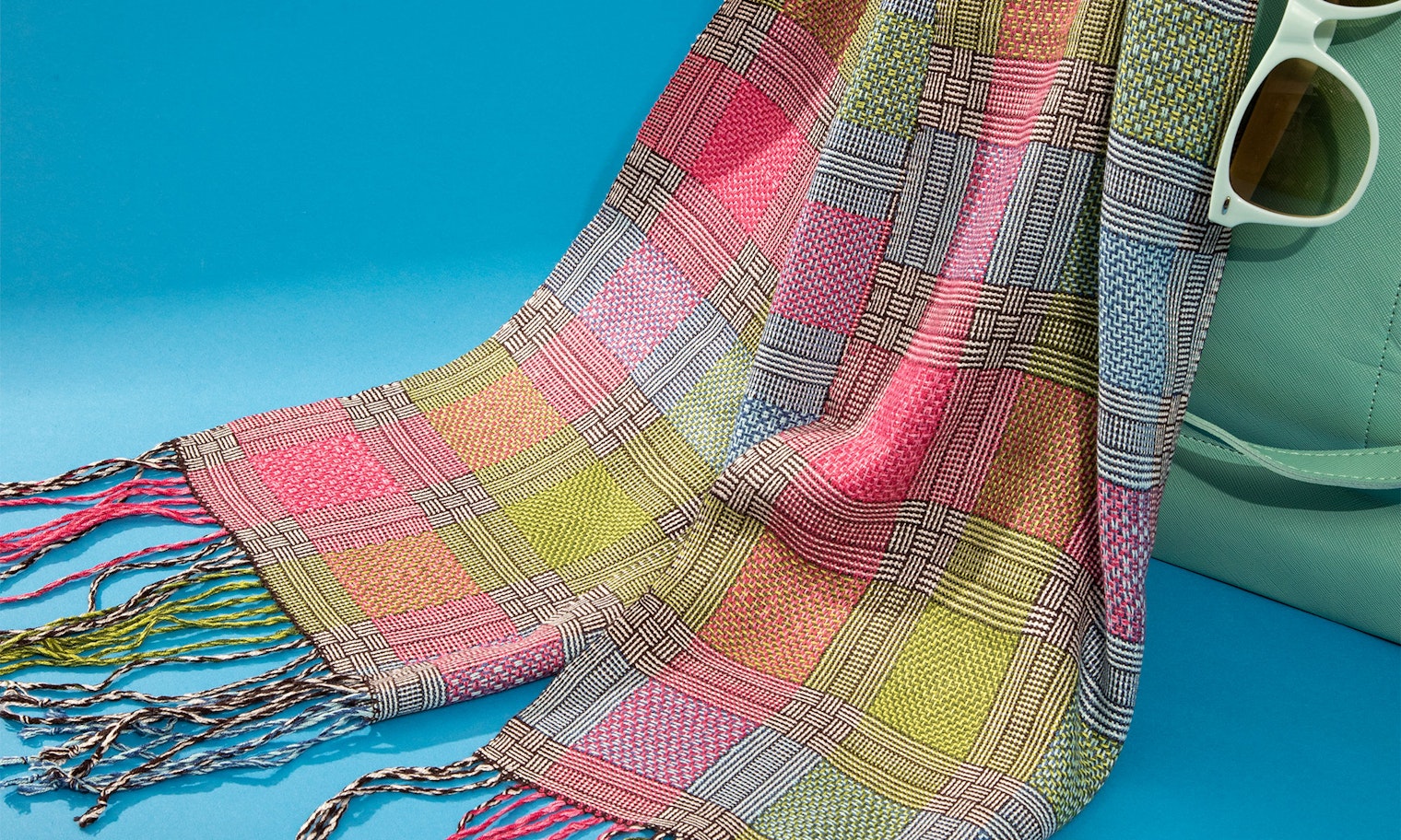 The Handwoven May/June 2023 cover project, Shifting Shadows, by Barbara Mitchell. Photo by Matt Graves