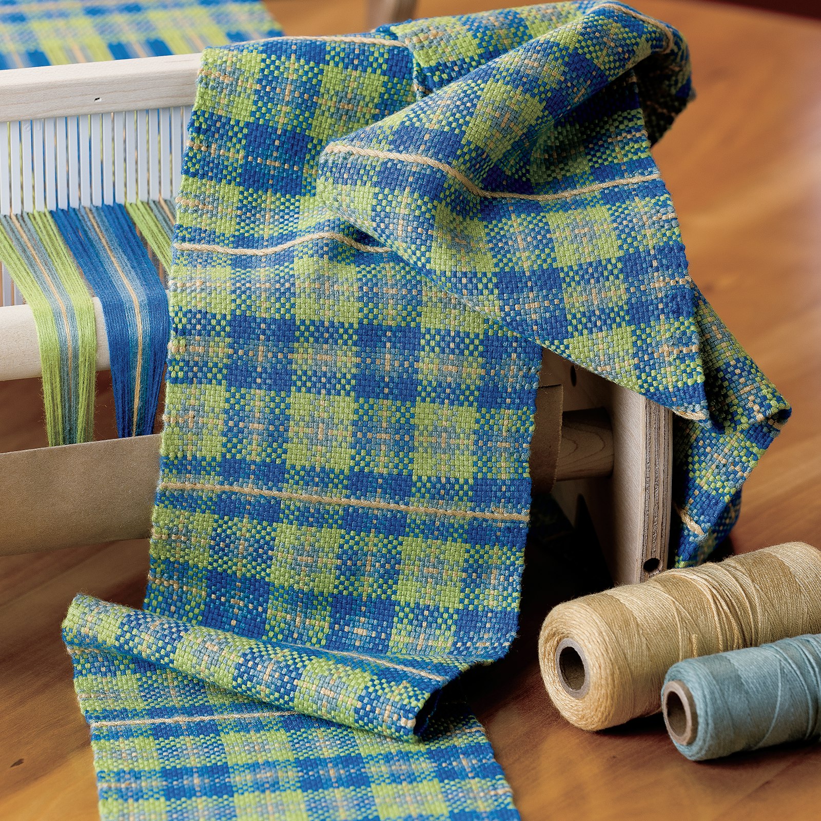 5 Free Handweaving Projects You'll Love Primary Image