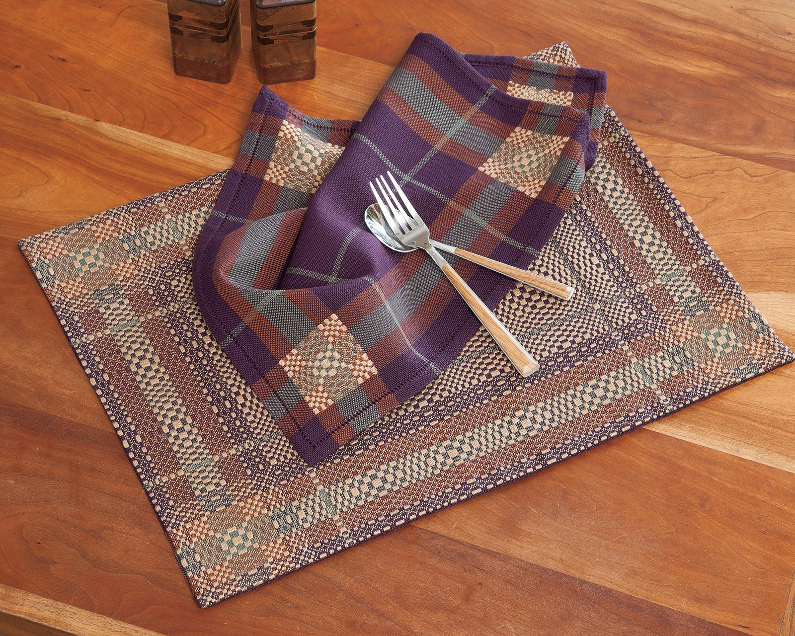Cornucopia Placemats and Napkins Primary Image