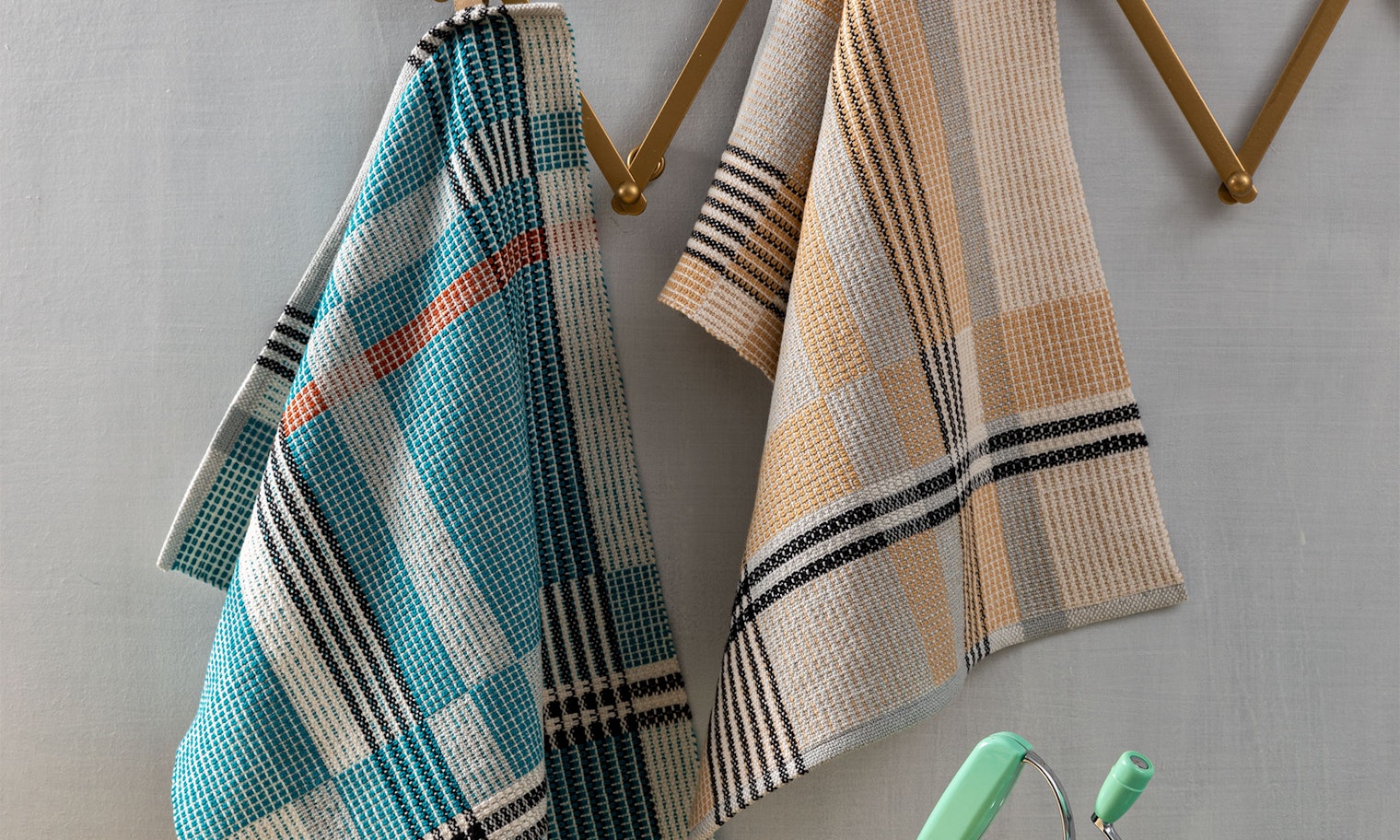 Bauhaus Weaver Hand Towels by Christine Novotny. Photo by Matt Graves