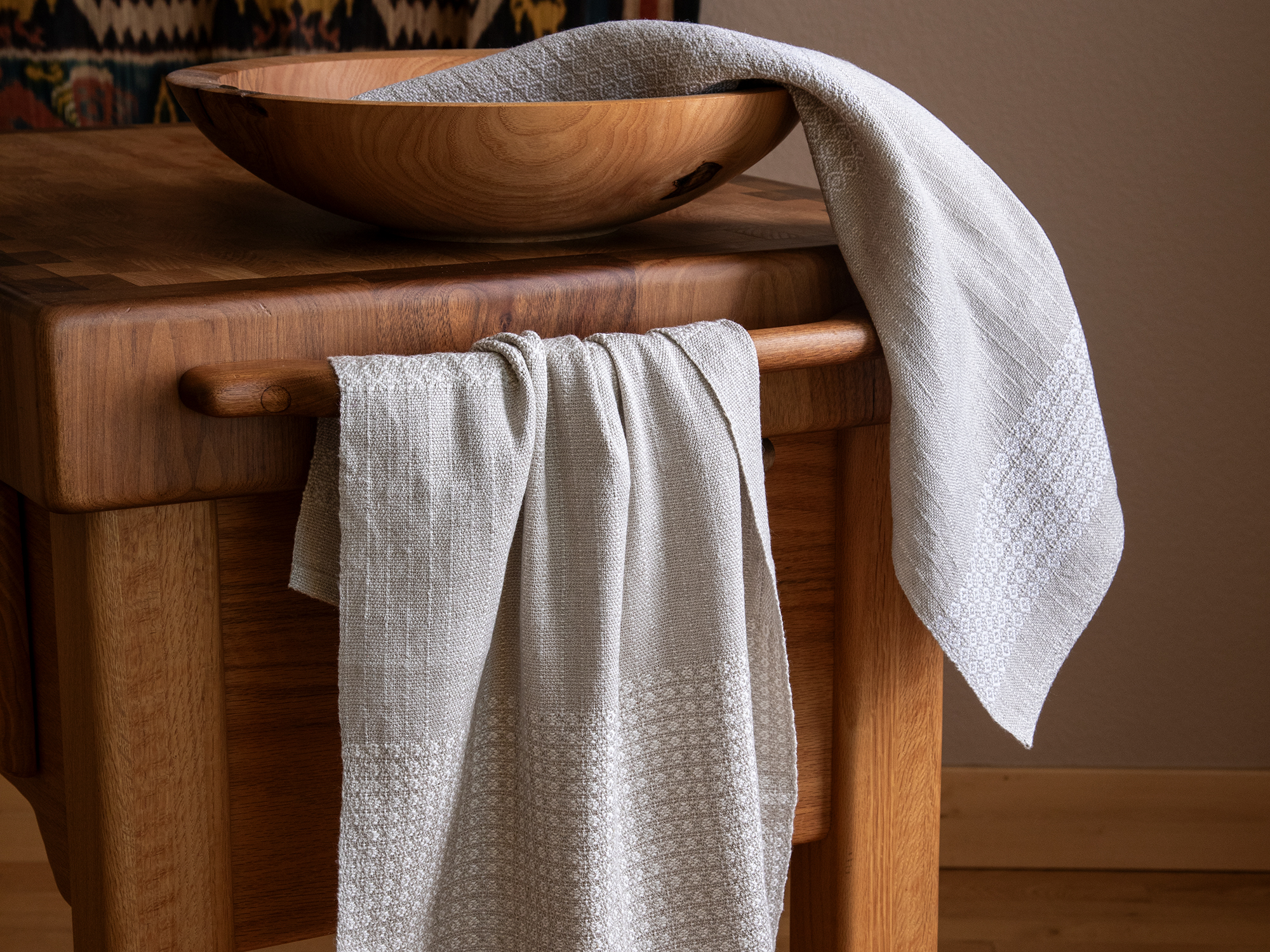 Handwoven January/February 2024: Exploring Bast Fibers | Handwoven
