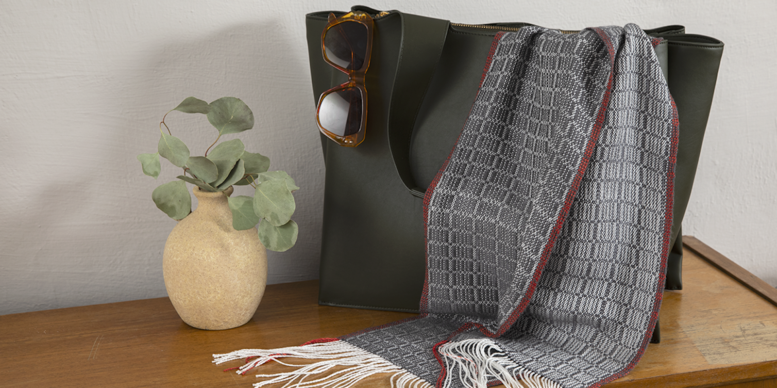 City Chic Scarf Primary Image