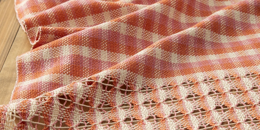 Weave a Cheery Plaid with Touches of Lace for your Tabletop Image