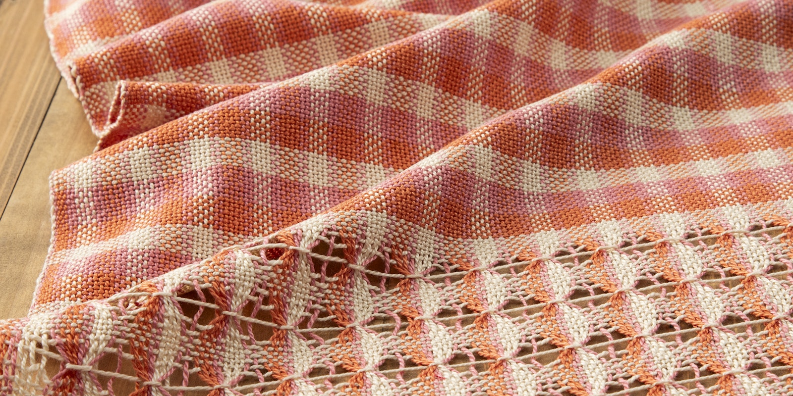 Weave a Cheery Plaid with Touches of Lace for your Tabletop Primary Image