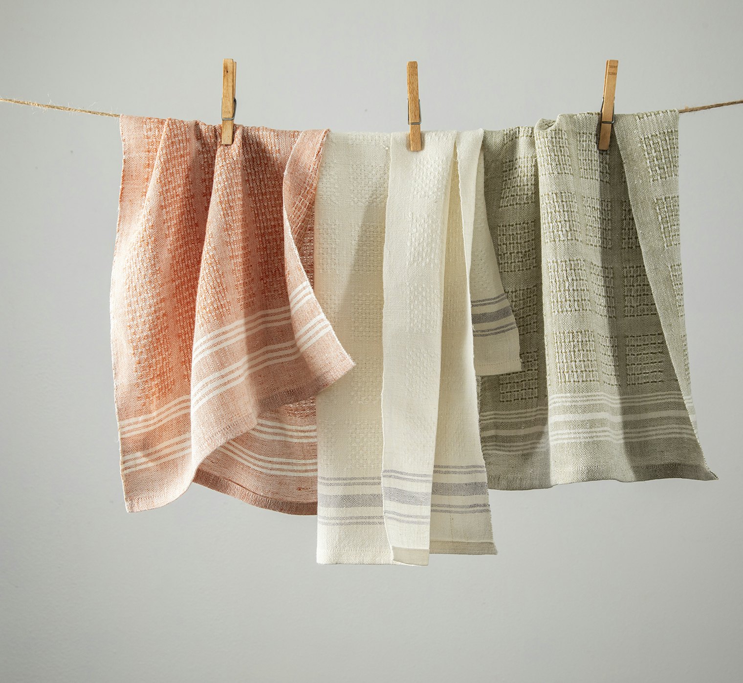 Malynda Allen’s Sweet Linen and Lace huck towels float in the breeze.