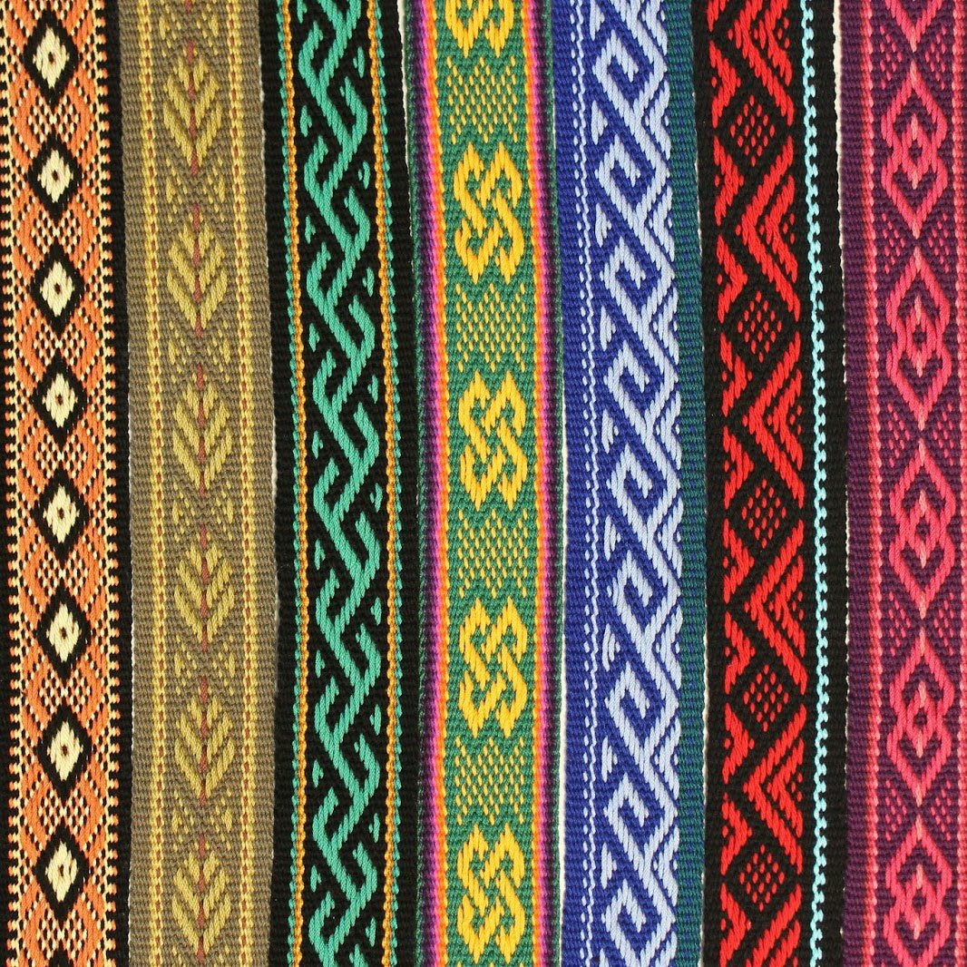 Inkle Bands: Spice Things Up with Speckled Pick-Up, with Annie Machale.