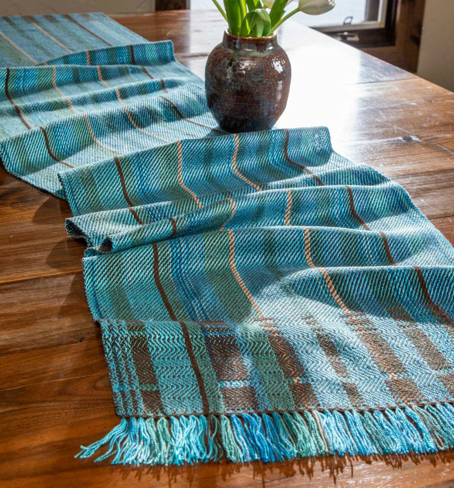 Sydney Sogol’s Blue Morpho Runner uses twill blocks to showcase the distinct wing colors of its namesake butterfly.