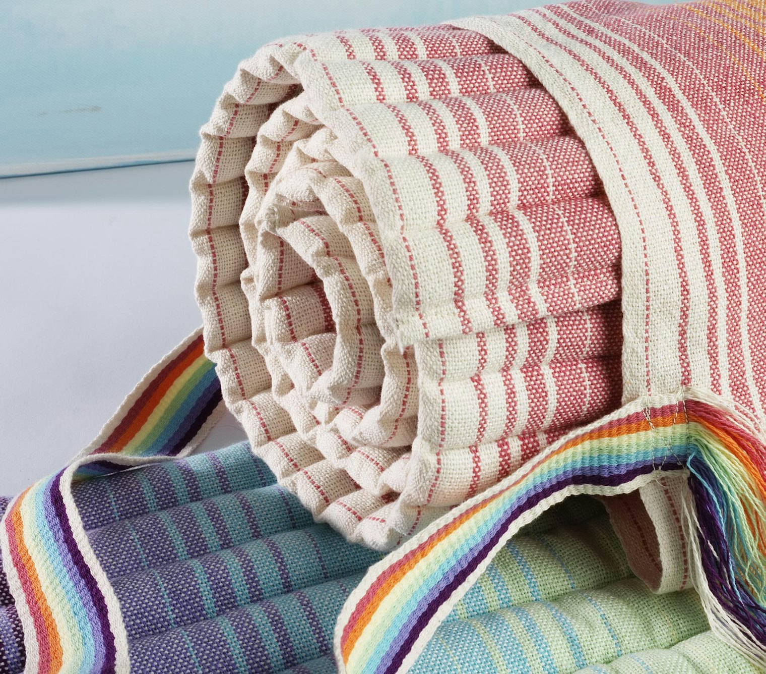 Suzie Liles’s Padded Mat, from the March/April 2010 issue, is woven with . Photo by Joe Coca