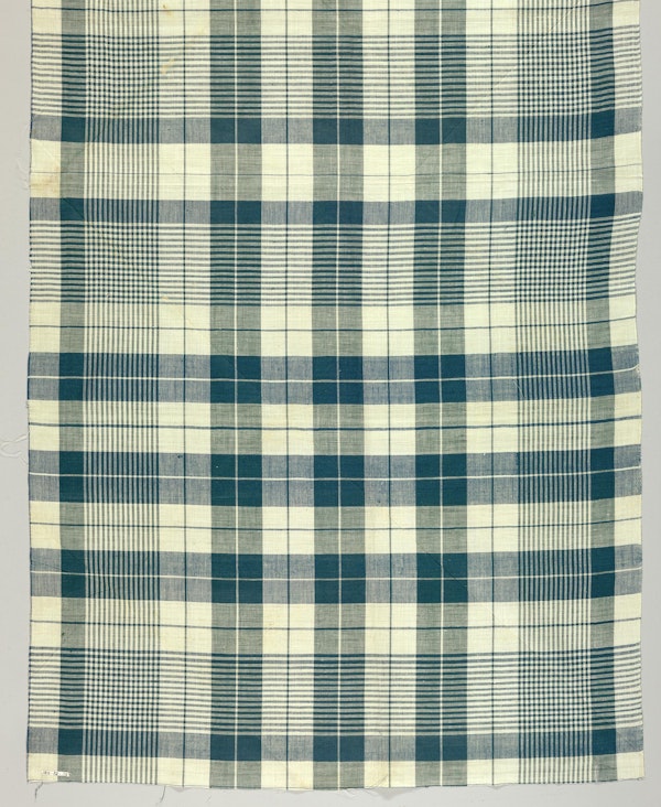 Yarn-dyed woven pattern of large blue, white, and grey checks. United States. Cotton, plain weave, Z/Z twist. Late 19th century. Courtesy of Cooper Hewitt, CC0 license