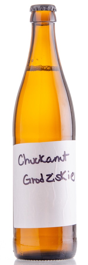 Chuckanut Brewery  Chuckanut Grodziskie Image