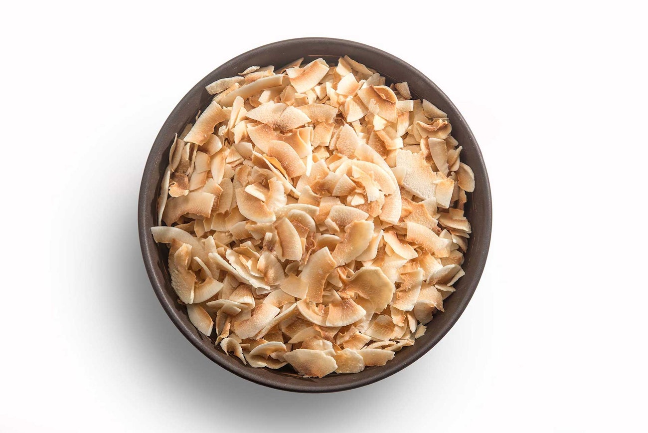 7-Bowl-of-Toasted-Coconut-Chips1
