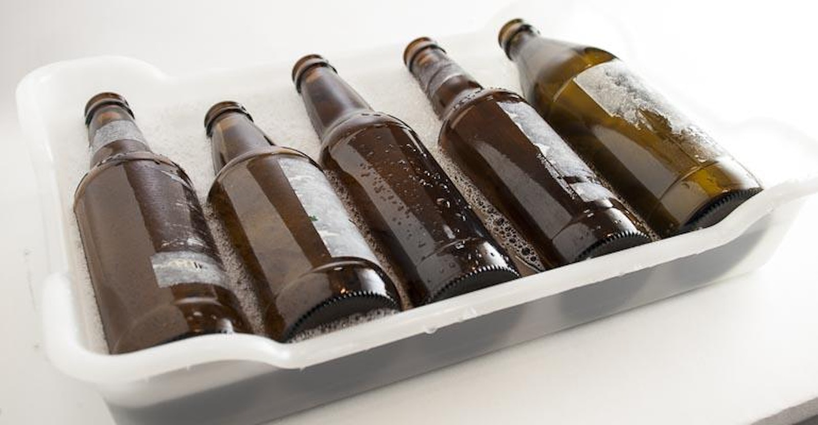 How to peel wine labels off