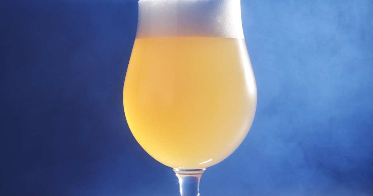 Finding the Right Yeast to Create Hazy IPAs Craft Beer & Brewing