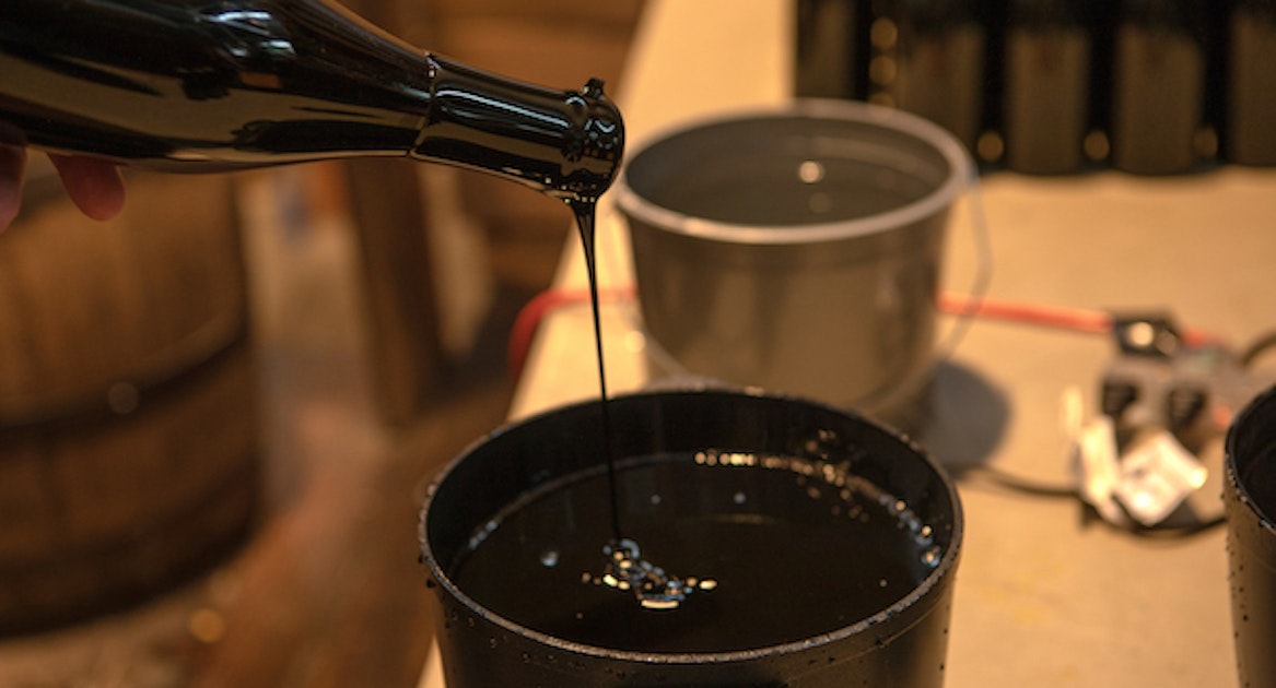 Video Tip Fermenting (Very) HighGravity Stouts Craft Beer & Brewing