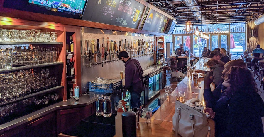 At 7 Monks Taproom, You Can Order a Lager on Side-Pull, a Taras Boulba, or a Can of Smooj