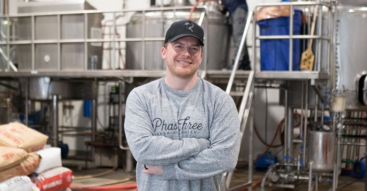 Video Tip Getting a Feel for Adding Cinnamon to Stouts Craft Beer