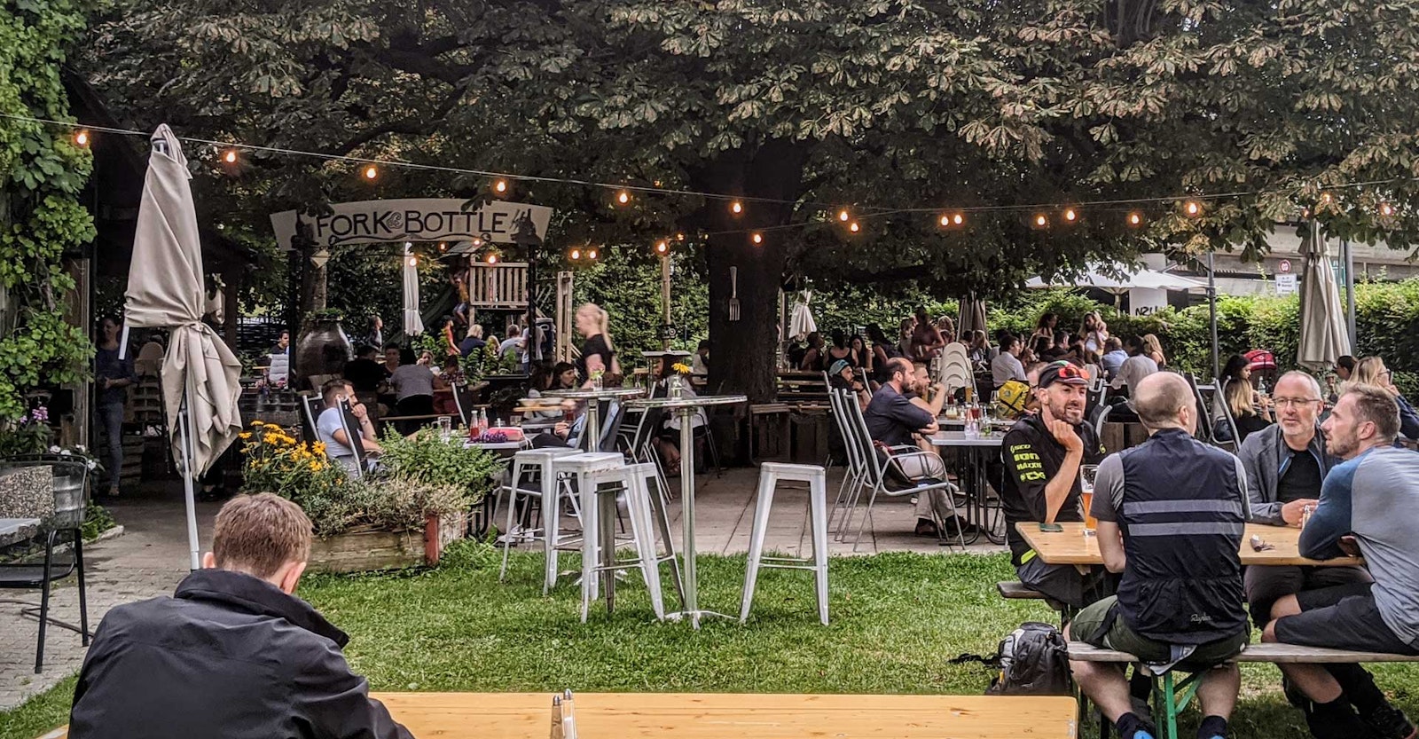 It’s a Swiss Craft Beer Garden Party at Zurich’s Fork & Bottle Craft