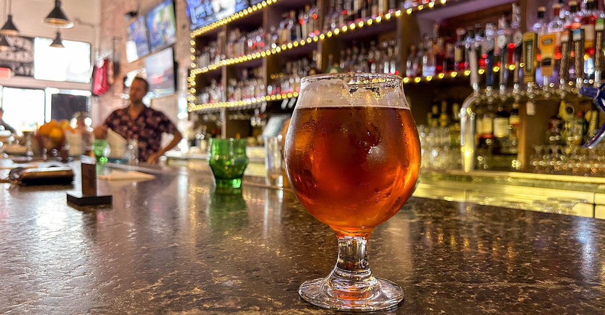 Maui’s Pint & Cork Beckons the Beach Bums with Cool Refuge, Poke, and