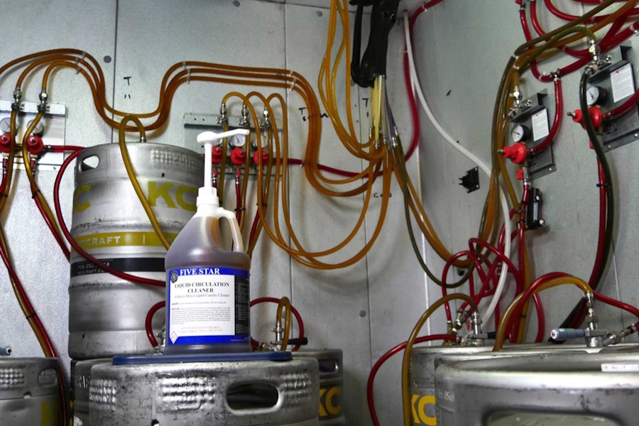 Don’t Let Dirty Draft Lines Ruin Your Beer Image