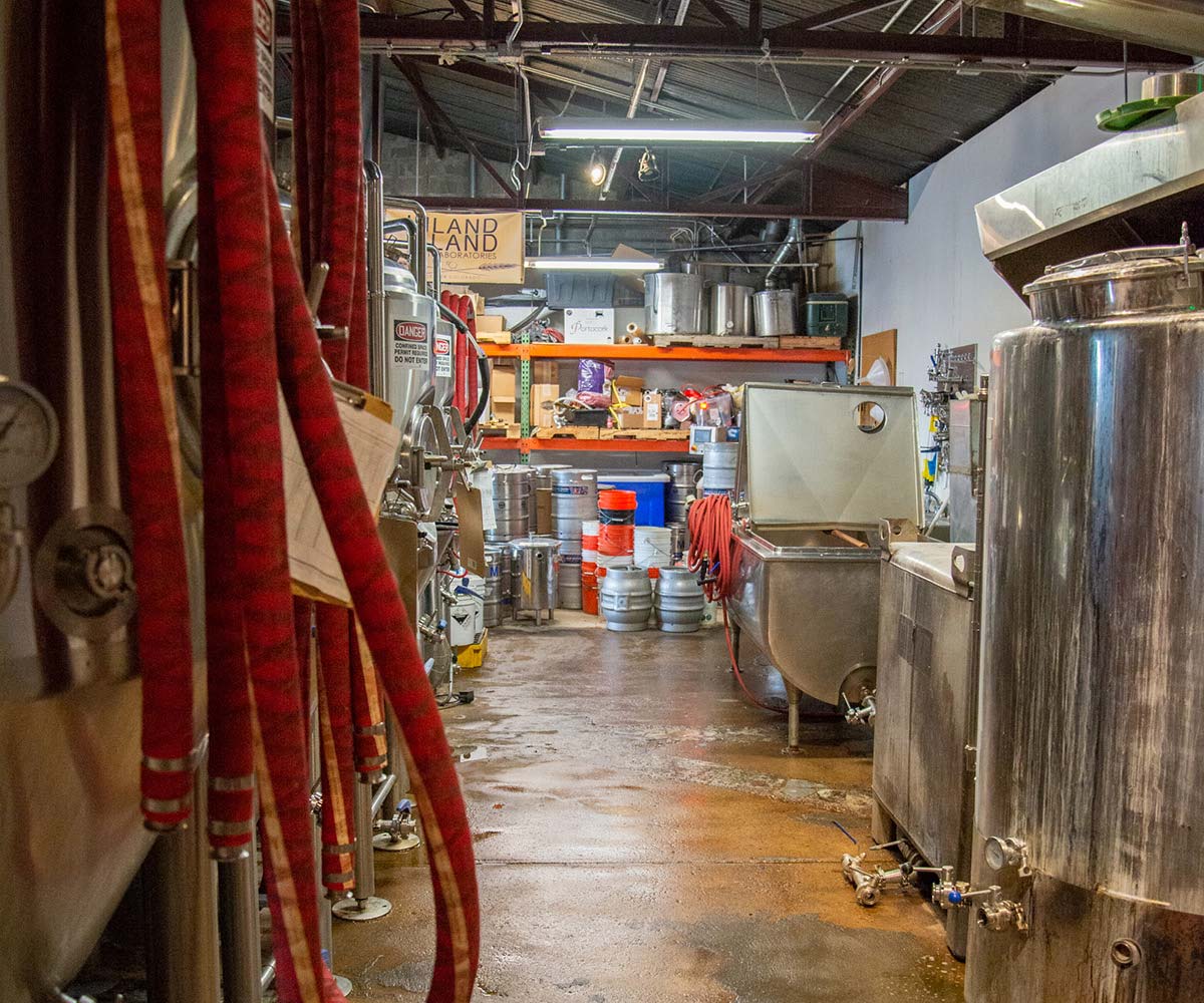 Our-Mutual-Friend-Brewing-6