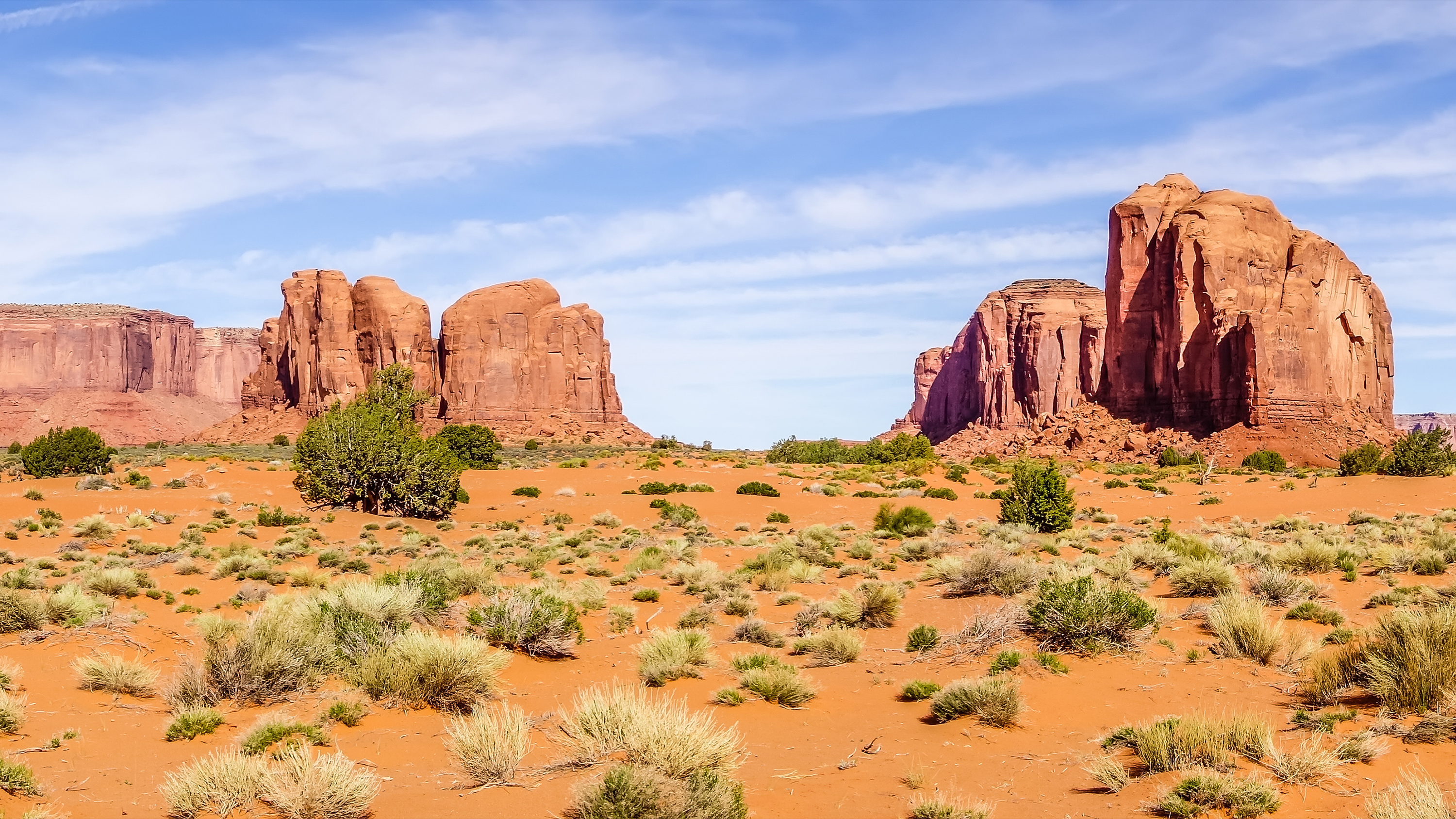 landscape photograph of monument valley in American west