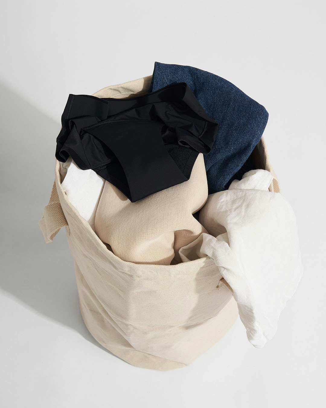 Female Engineering laundry