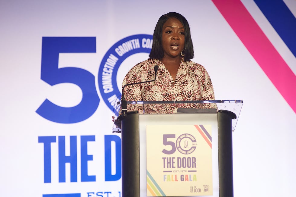 CityMD SVP of Operations Navienne Dunkley accepting the 2022 Change Maker Award on behalf of CityMD