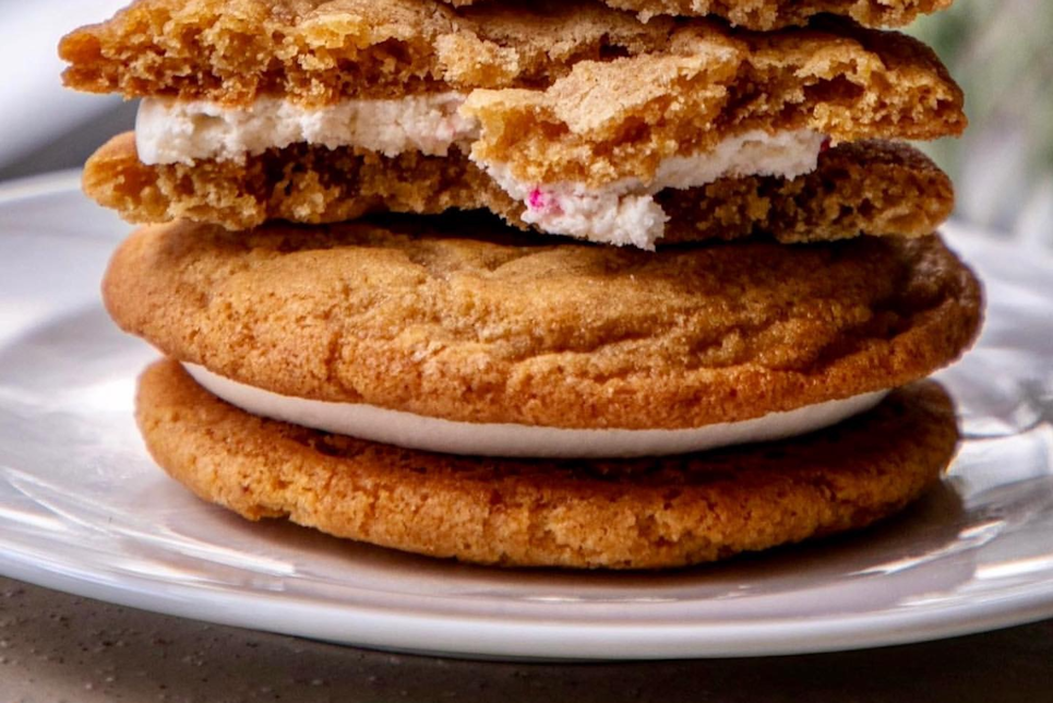 Mini dunkaroo sandwich cookies from Gracie Baked