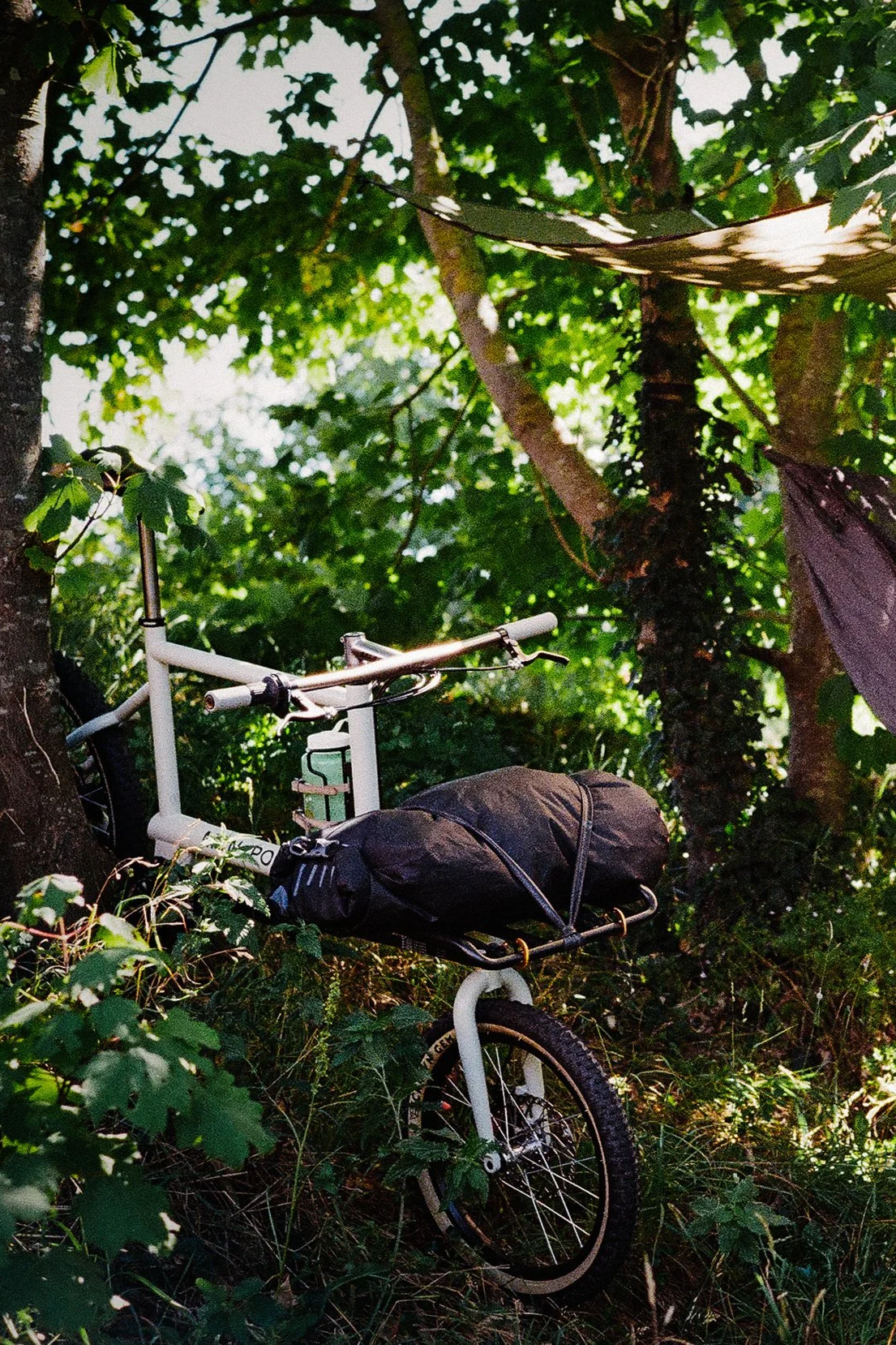 Slow Spin Society's Paul.D MONoPOLE Silk Grey Custom MONoPOLE detail