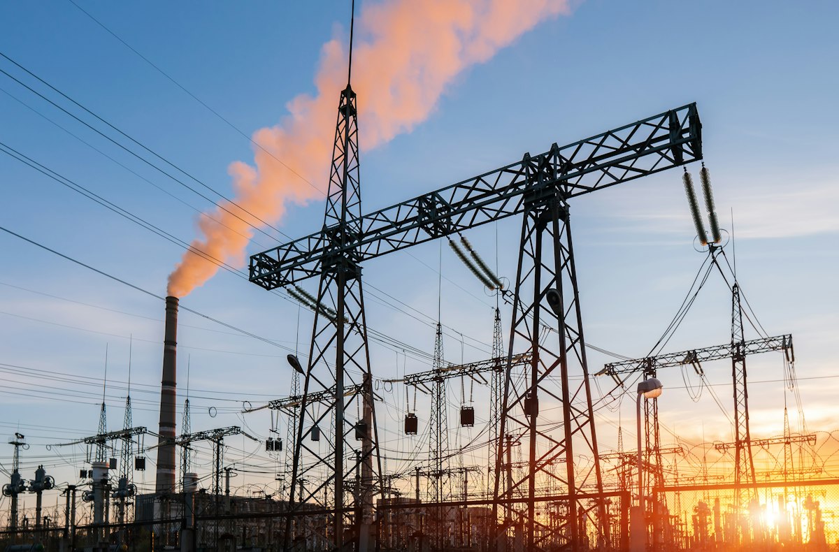 Gas spike after Middle East strikes lifts European power prices