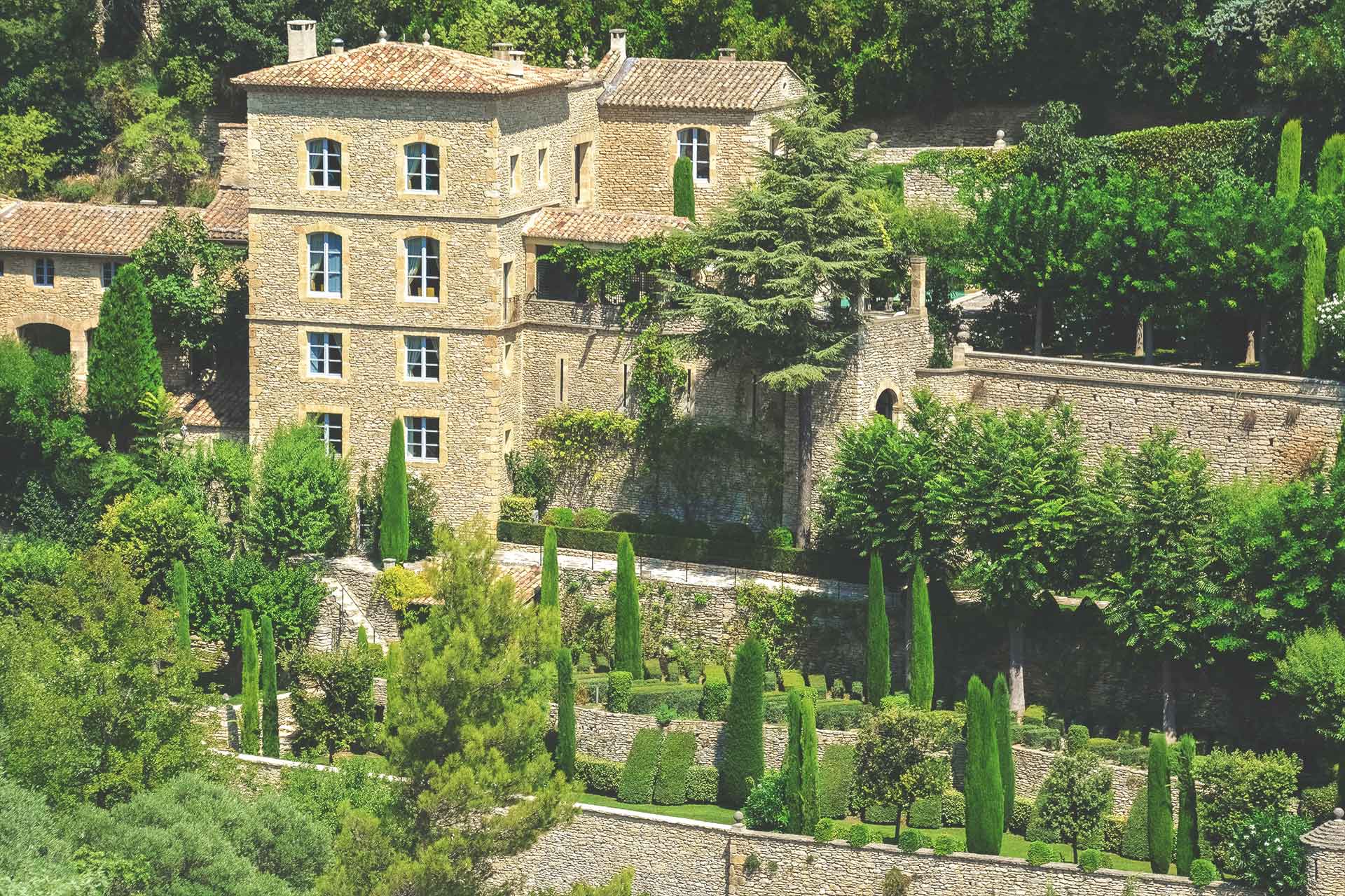 Vanderbilt Holiday, Second Home & Rentals