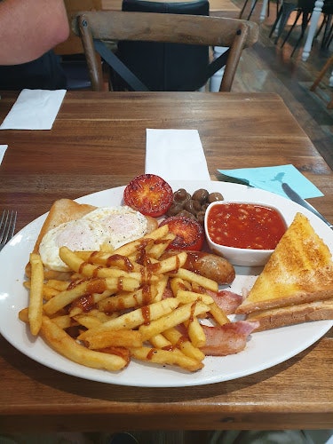 Qbar and kitchen hot sale