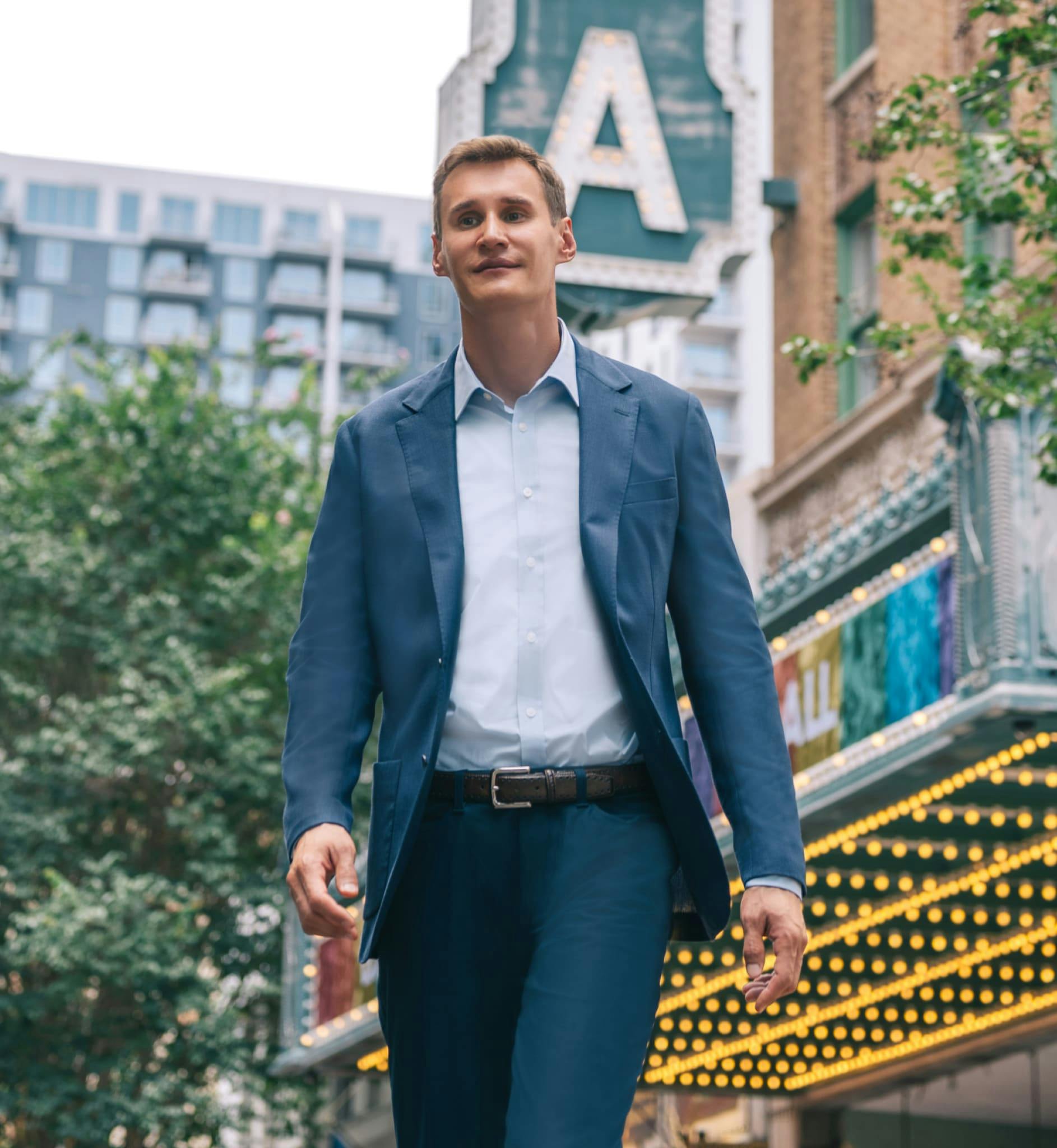 Dr. Markelov walking in Tampa.