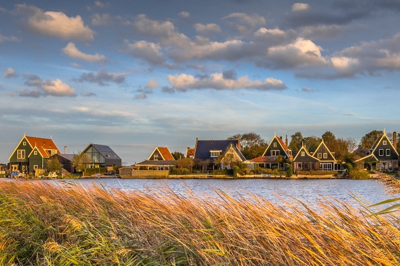 Buschauffeur Zaanstreek-Waterland