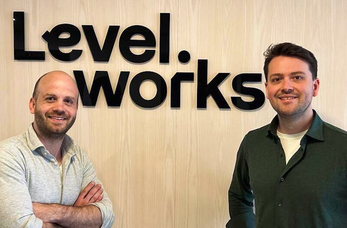 Roel en Roderik Level.works logo