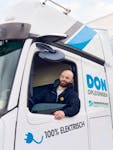 Man in vrachtwagen