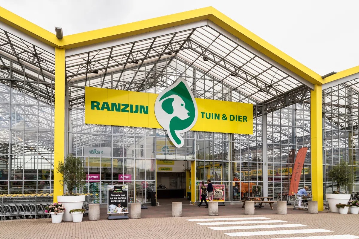Voorkant van een Ranzijn winkel