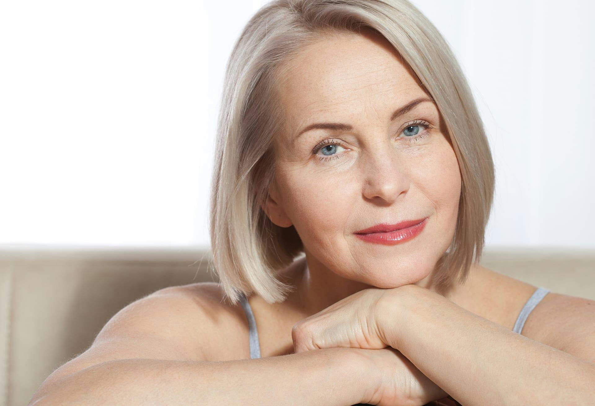 woman with green eyes