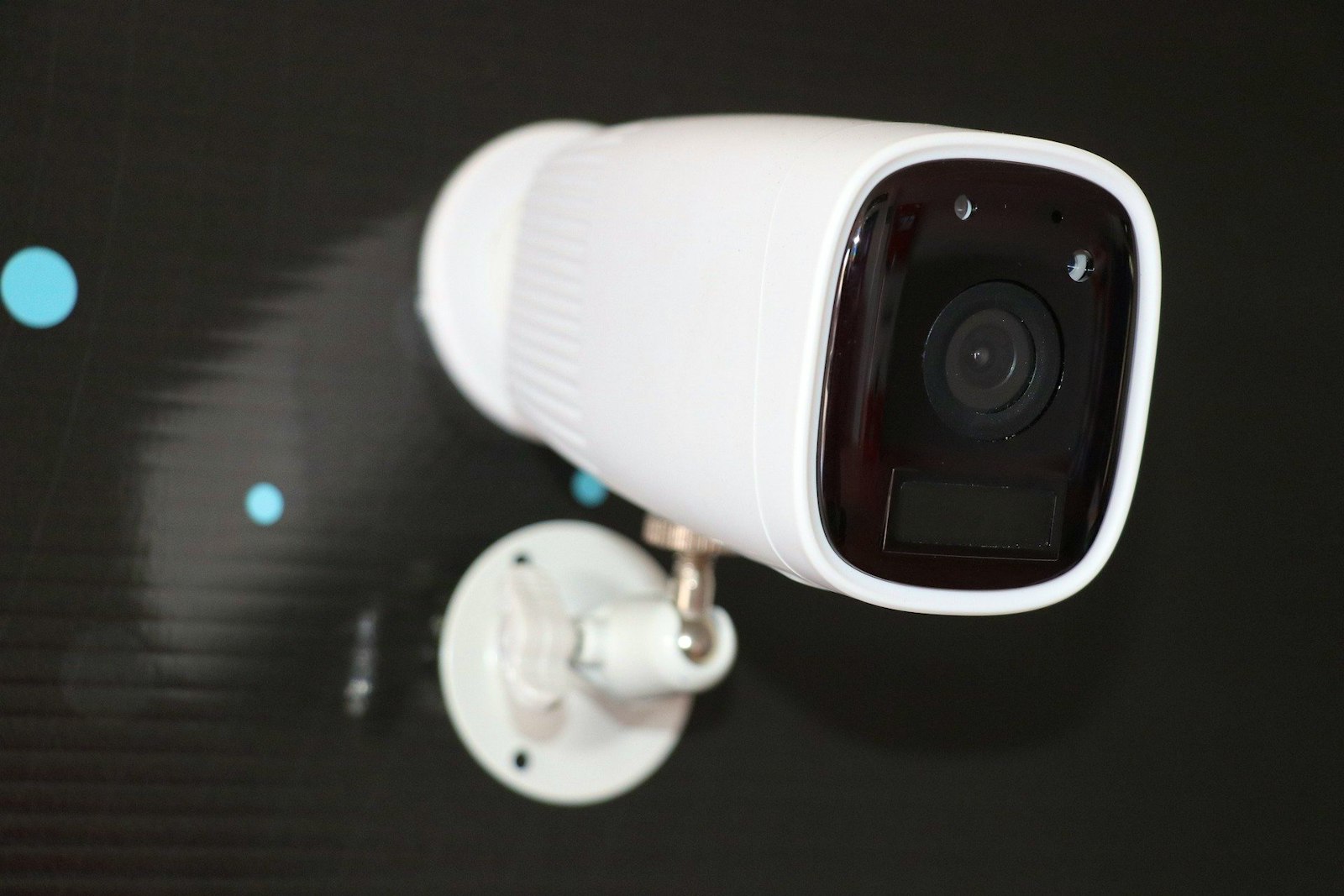 The Best Wireless Outdoor Home Security Cameras In 2021 Arlo Ring Nest