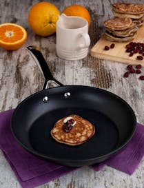 Le Creuset Toughened Non-Stick Frying Pan