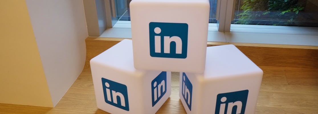 10 Tips for a Better LinkedIn Profile