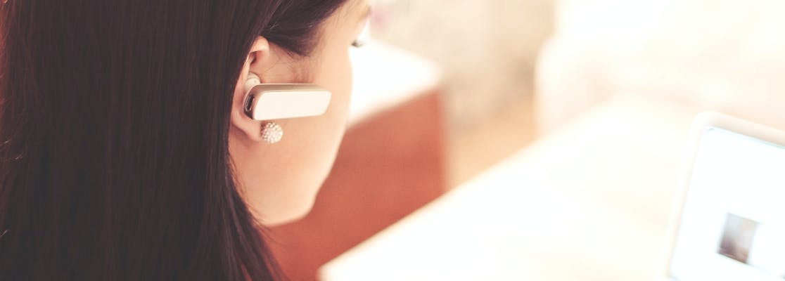 How to Answer the Interview Question: “Tell Me About Your Customer Service Experience”