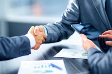 How to Start a Career in Investment Banking 2025