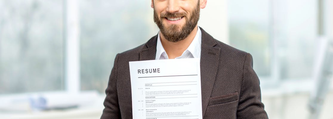 How to Write a CV: 10 CV Top Tips to Make a Great Resume in 2023