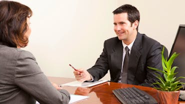 How Best to Answer "Sell Me This Pen" at Interview