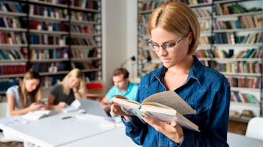 How to Choose a Good Dissertation Topic