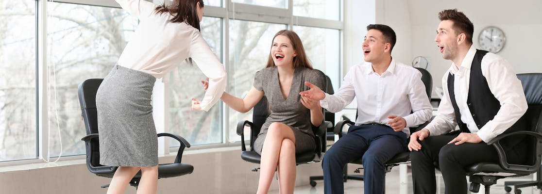 33 Fun Icebreaker Games for Work Meetings in 2025