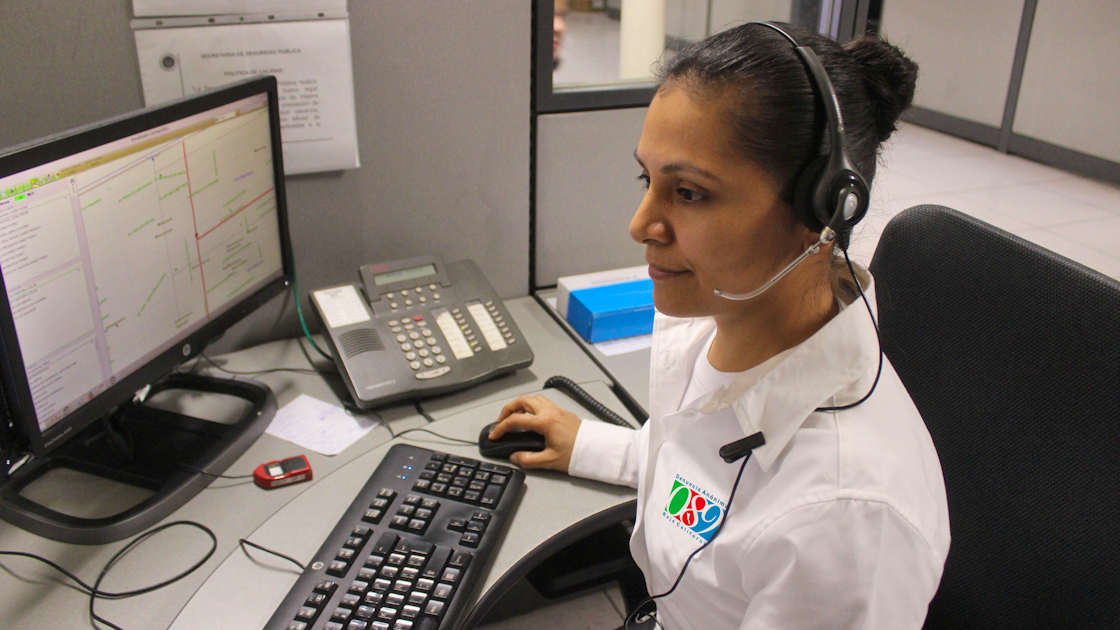 колл центр 2020. оператор колл центра. консультация девушка. колл центр поликлиника 3 оренбург. колл центр.