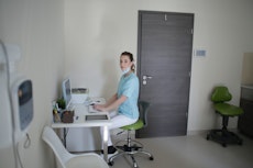 How to Write a Nursing Resume